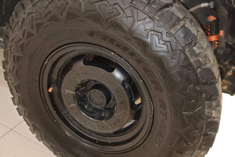 Used Tank 300 2023 2.0T Iron Rider 02 Right Front Wheel Hub