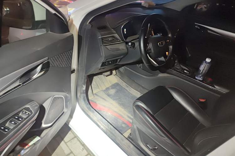 Used Geely Auto Binray 2019 200T DCT Binzhi Edition Driver Seat