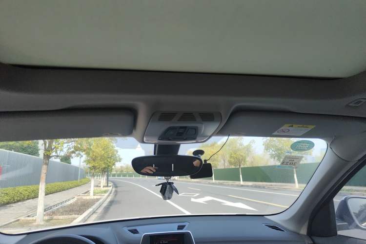 Used BMW X1 2016 sDrive18Li Premium Edition
