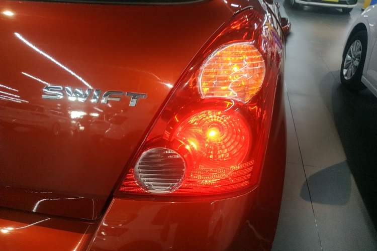 Used Suzuki Swift 2014 1.5L Automatic Fashion Edition Right Rear Taillight