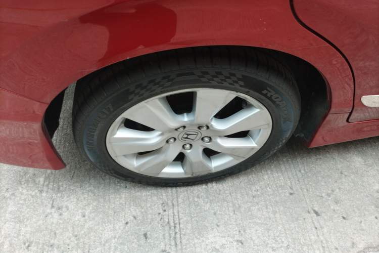 Used Honda Jade 2014 1.8L Automatic Comfort Elite Version 5 Seats
