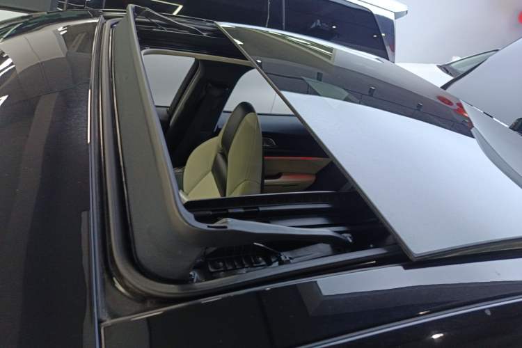 Used Lynk & Co 05 2022 2.0T Two-Wheel Drive Shine Halo
