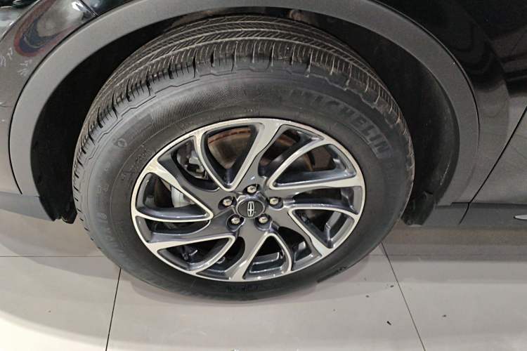 Used Lincoln Corsair 2022 2.0T Two-Wheel Drive Deluxe Edition