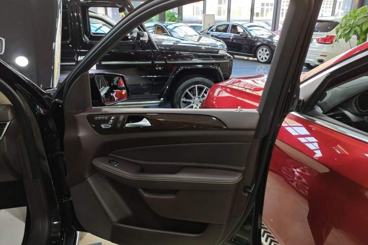 Used Mercedes-Benz GLS 2018 Refreshed GLS 400 4MATIC Dynamic Edition