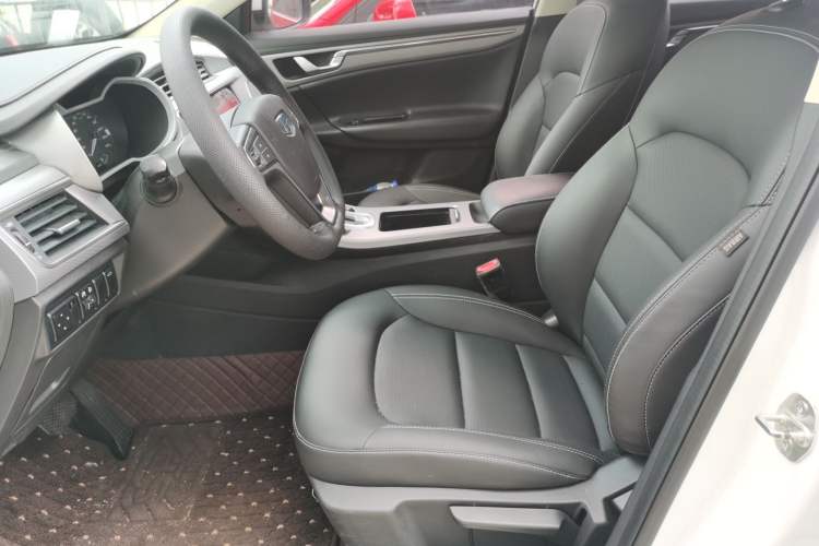 Used Geely Auto Emgrand GL 2018 1.8L DCT Elite Smart Connectivity Version Left Front Seat