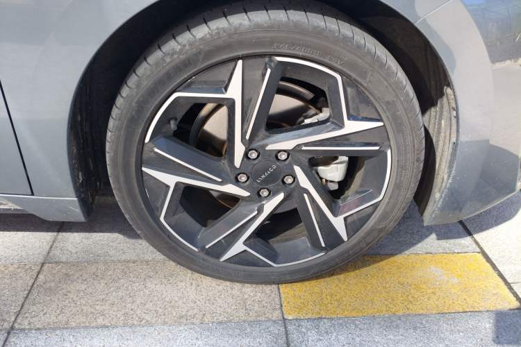 Used Lynk & Co 07 2024 EM-P 126 Long-Range Ultra