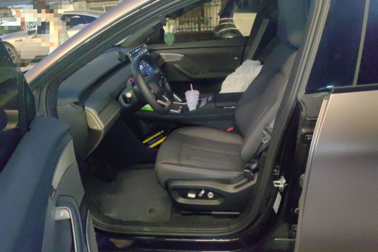 Used ONVO L60 2024 60 kWh Rear-Drive Version