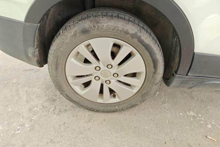 Used Suzuki S-Cross 2014 1.6L CVT Two-Wheel Drive Entry Model
