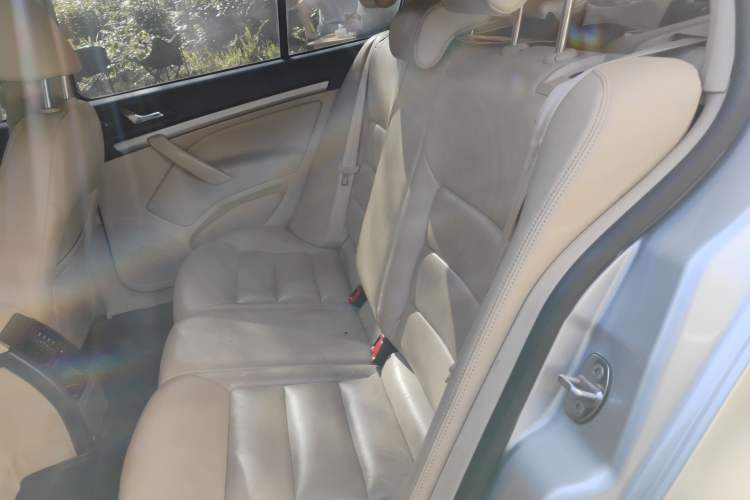 Used Skoda Octavia 2014 1.6L Automatic Yijie Edition
