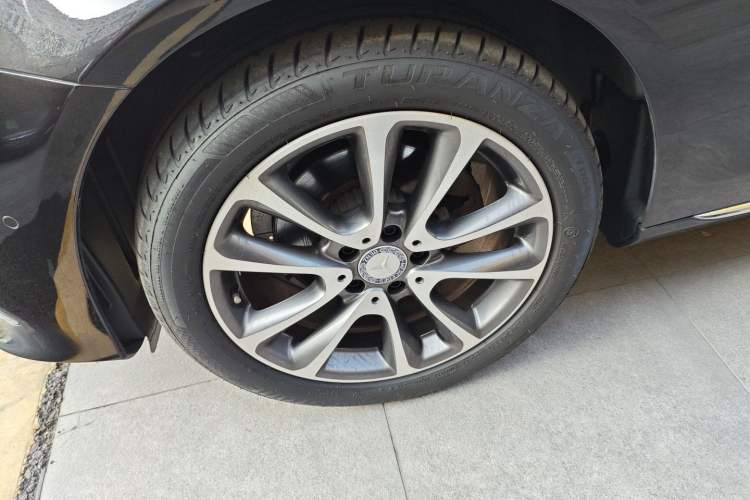 Used Mercedes-Benz E-Class 2016 E 200 L