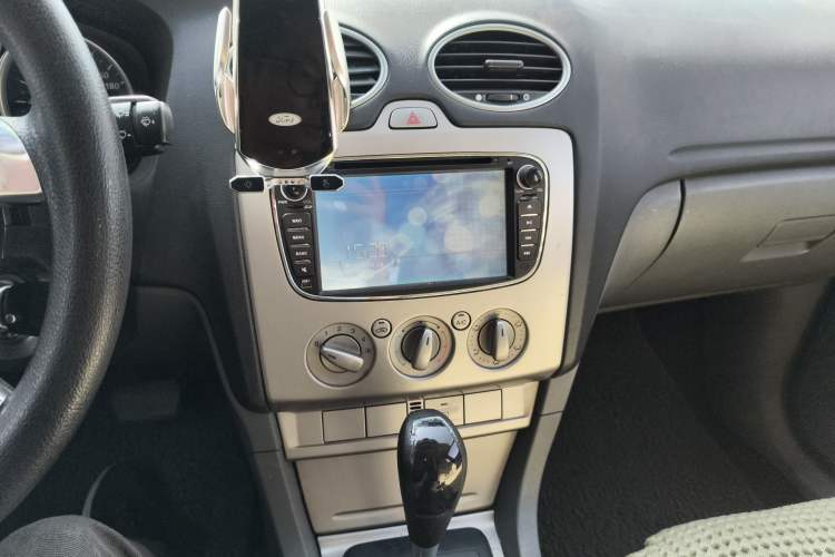 Used Ford Focus 2013 Hatchback Classic 1.8L Automatic Base Model