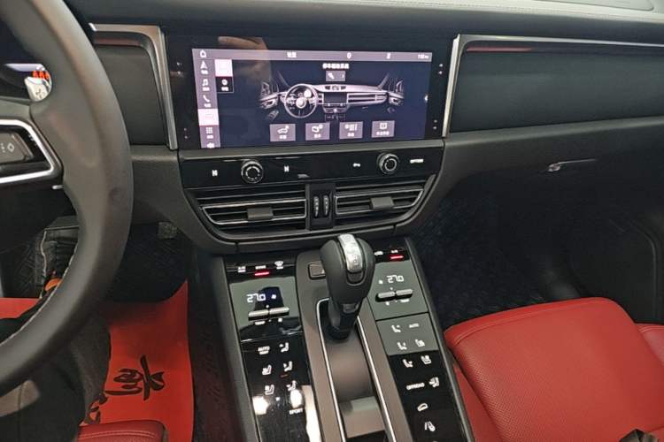 Used Porsche Macan 2023 Macan 2.0T