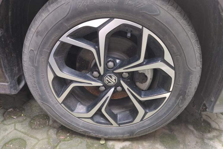 Used MG 5 2021 180 DVVT CVT Youthful Style Edition