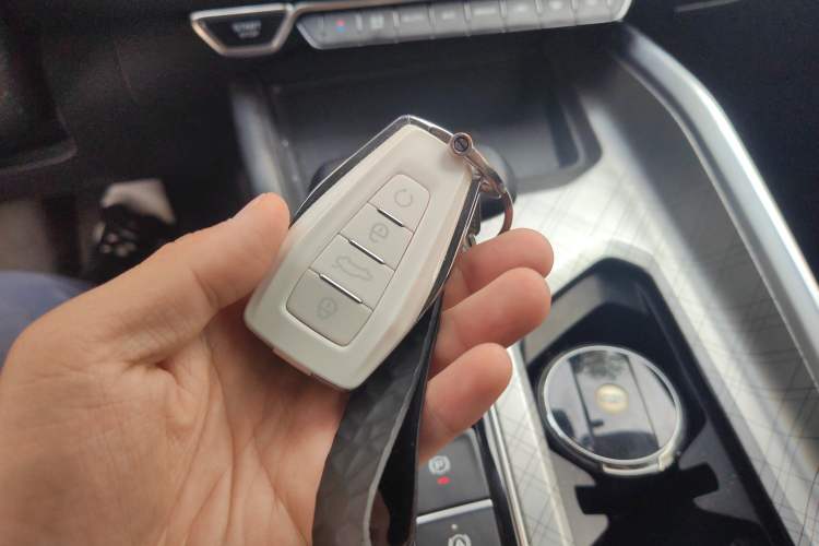 Used Geely Auto Preface 2023 2.0TD Luxury Version
