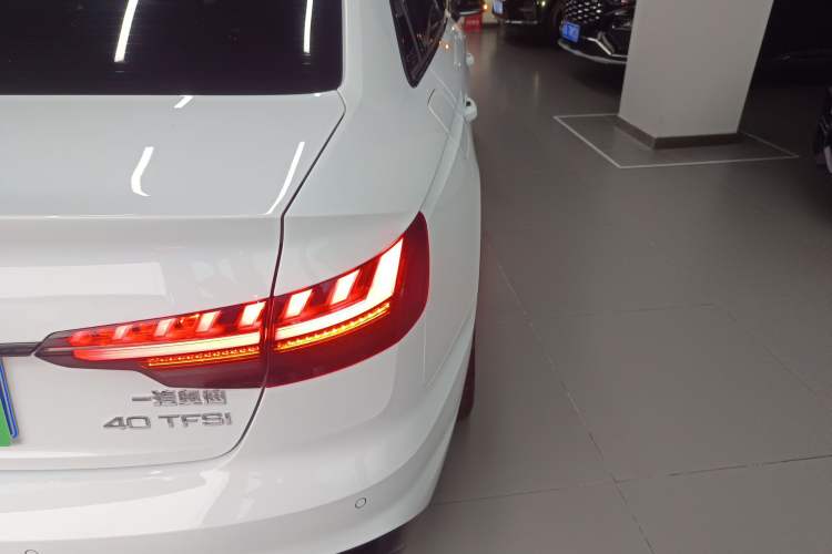 Used Audi A4L 2024 40 TFSI Luxury Dynamic Edition
