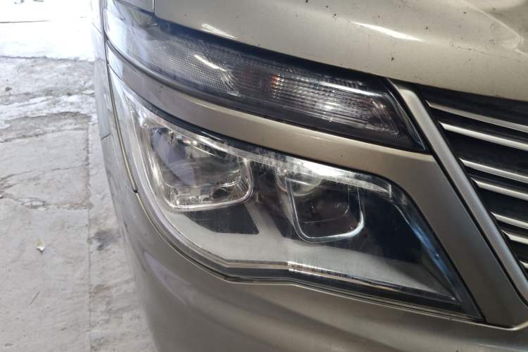 Used FORTHING Lingzhi 2020 M5L 1.6L Utility Model