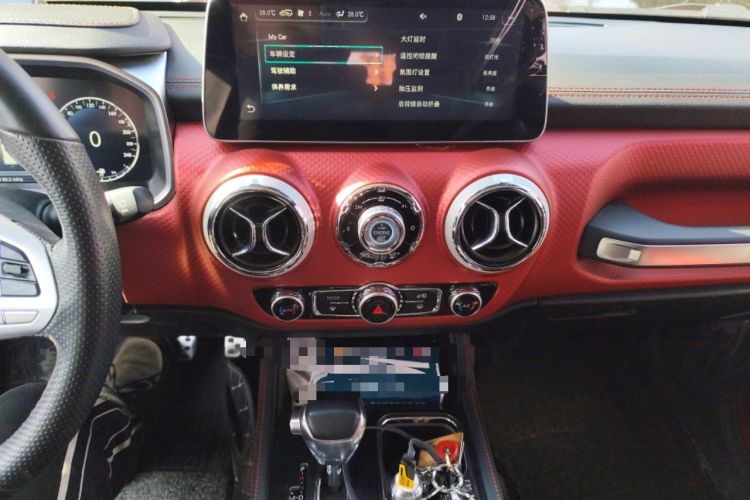 Used BAIC Off-Road BJ40 2019 2.0T Automatic Four-Wheel Drive Urban Hunter Edition Premium Model China V Emission Standard
