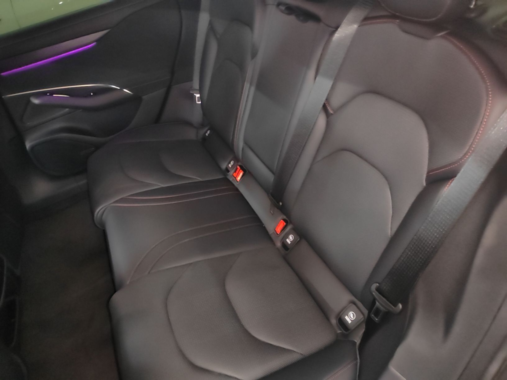 Xiaomi Auto SU7 2024 Rear-Drive Standard Founder Edition — снимка 20