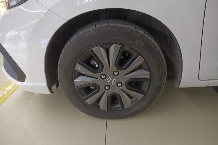 Used Honda Fit 2022 1.5L CVT Trendy Sunroof Edition Exterior 7