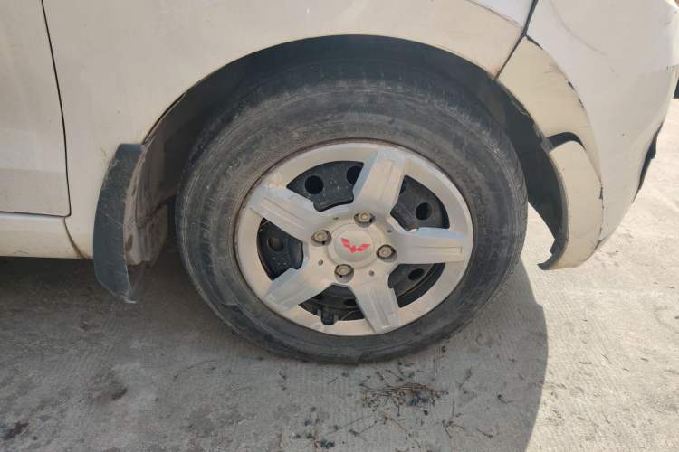 Used Wuling Hongguang 2014 1.5L Base Version