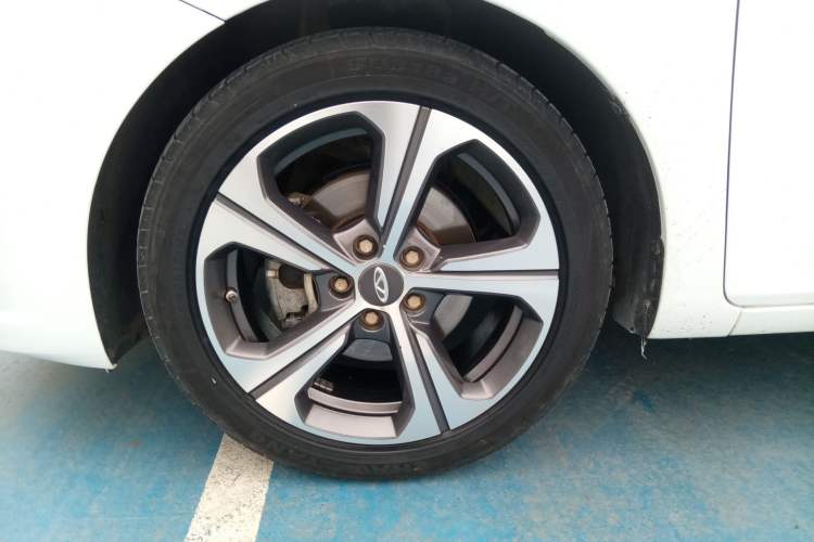 Used Chery Arrizo 5 2019 Revised PRO 1.5L CVT Youth Edition China VI Standard Exterior 4