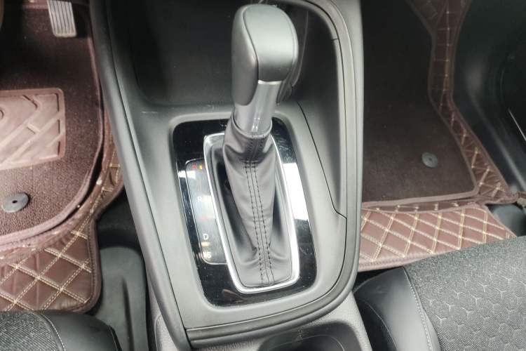 Used Honda XR-V 2023 1.5L CVT Heatwave Edition