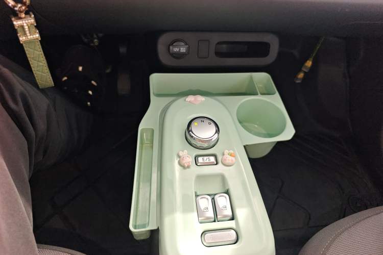 Used CHANGAN NEVO Lumin 2025 205km Refreshing Edition Gear Lever