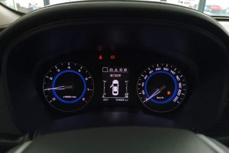Used CHANGAN Eado DT 2019 1.6L Manual Comfort Model China VI Standard Instrument Cluster
