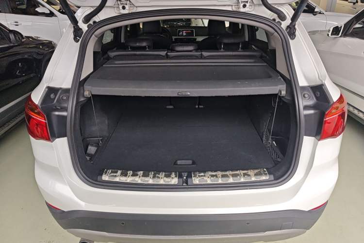 Used BMW X1 2016 sDrive18Li Fashion Model