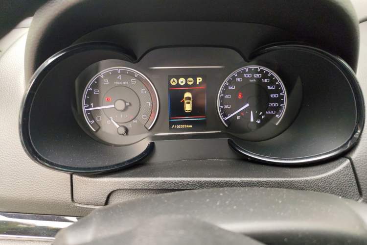 Used Dongfeng Aeolus AX7 2018 Classic 1.6T Automatic Luxury Model