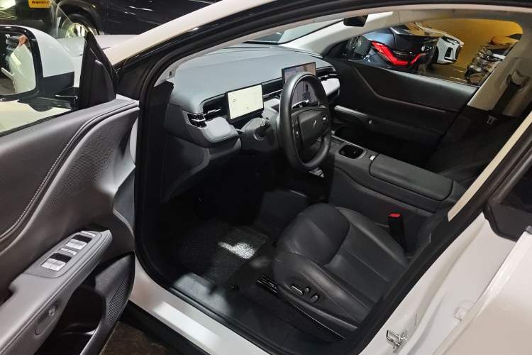 Used XPeng G6 2025 625 Long-Range Max Flagship Edition