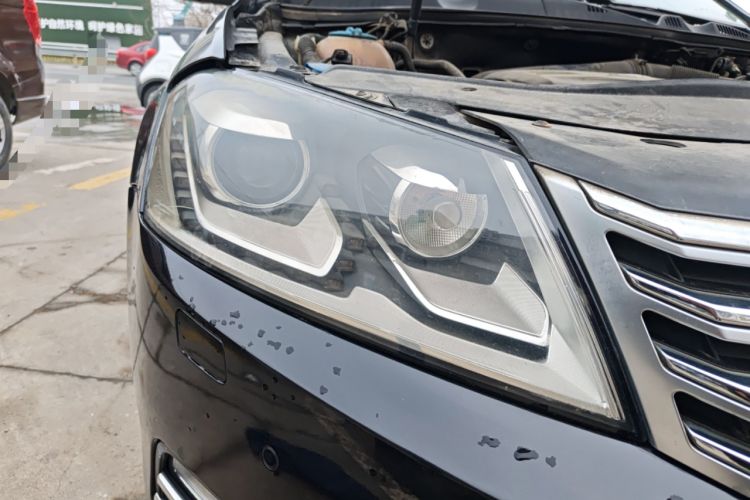 Used Volkswagen Magotan 2013 1.8TSI Luxury Model Right Front Headlight