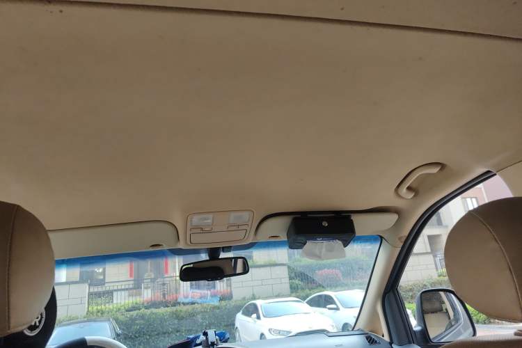 Used Hyundai H-1 Starex 2011 2.4L Luxury Edition Headliner