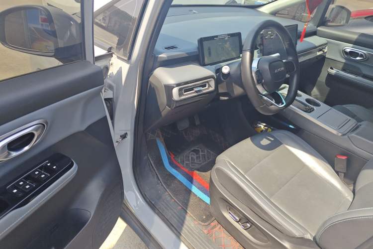 Used AION Y 2023 Plus 510 Smart Edition
