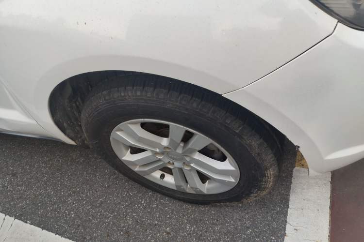 Used Geely Auto GX7 2013 1.8L Manual Luxury Model