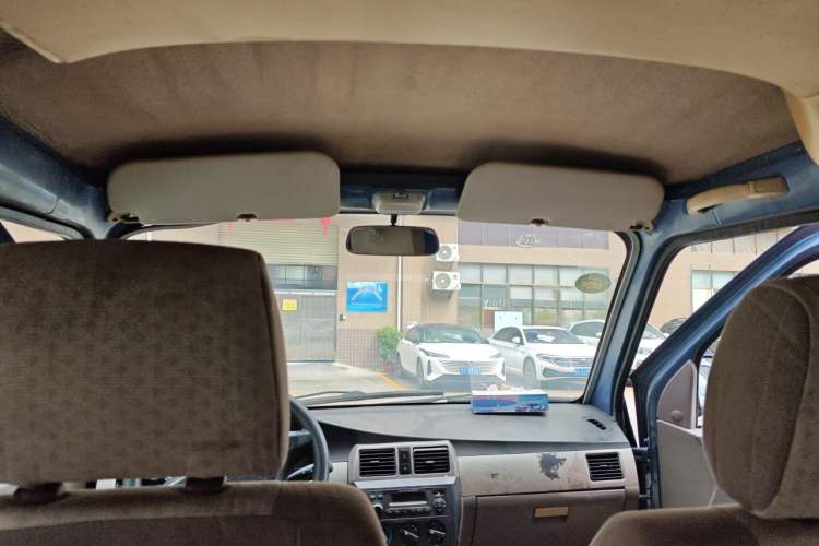 Used Wuling Rongguang 2011 1.2L Standard Version
