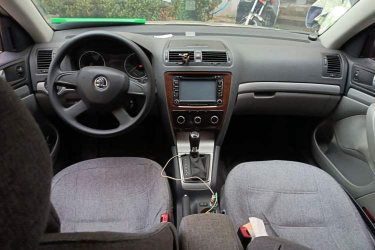 Used Skoda Octavia 2014 1.6L Automatic Yijie Edition
