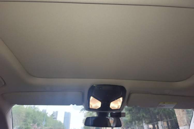 Used BMW 5 Series 2023 530Li Leading Edition Luxury Package Headliner