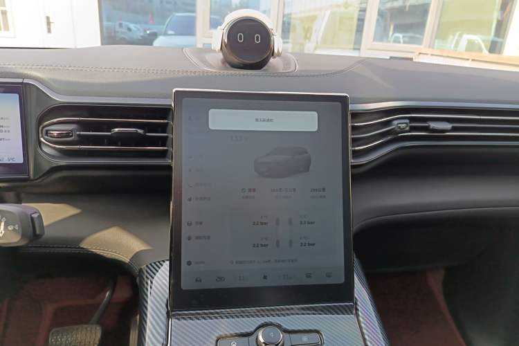 Used Nio ES8 2020 415 km Range 6-Seater Version
