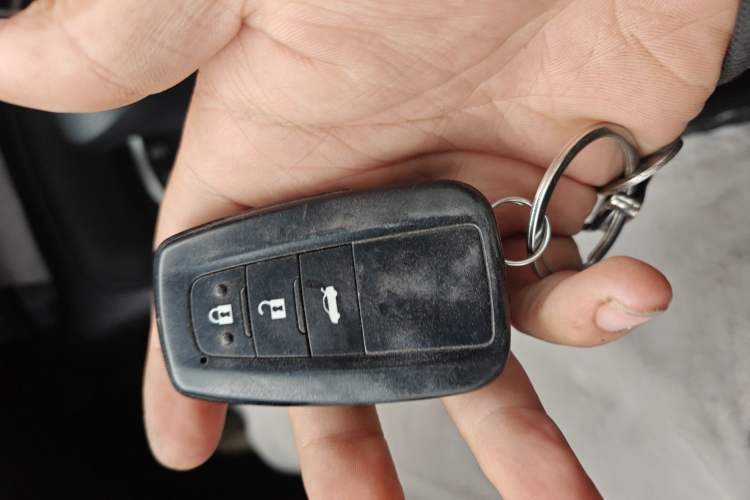 Used Toyota Corolla 2021 TNGA 1.5L CVT Elite Edition Vehicle Key