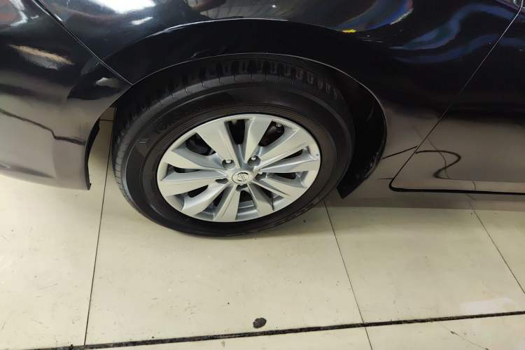 Used Nissan Teana 2018 2.0L XL Smart Upgrade Edition Left Front Wheel Hub