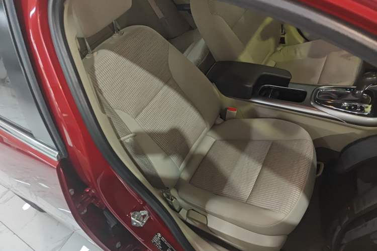 Used Chevrolet Malibu 2014 2.0L Automatic Comfort Edition