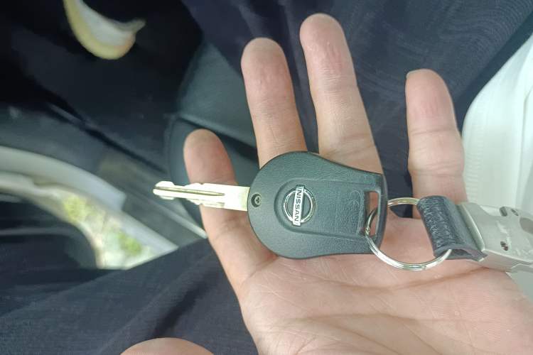 Used Nissan Navara 2017 2.5L Automatic 4x4 Luxury Edition QR25