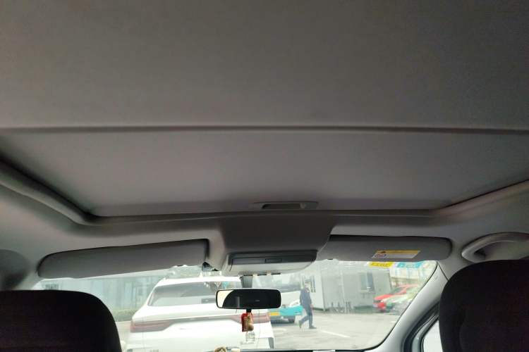 Used Peugeot 3008 2016 1.6THP Automatic Classic Edition
