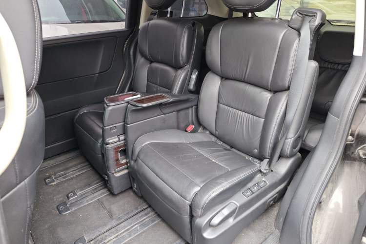 Used Honda Elysion 2016 2.4L Luxury Edition Left Rear Seat