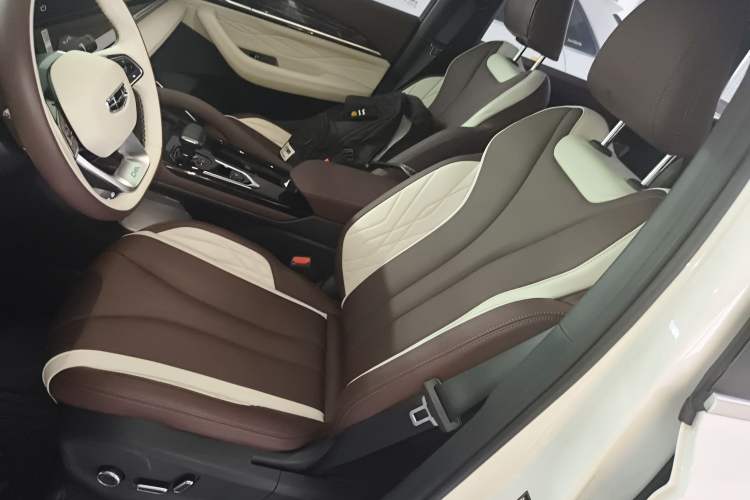 Used Geely Auto Monjaro L 2021 2.0TD DCT EVO Two-Wheel Drive Prestige Version