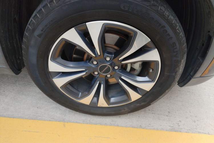 Used EXEED Lingyun 2019 1.6T Two-Wheel-Drive Platinum Edition
