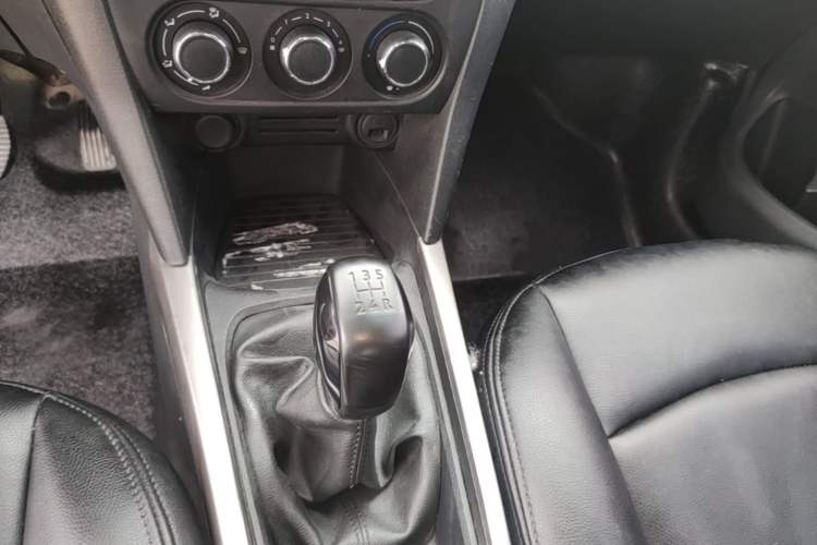 Used Peugeot 301 2018 1.6L Manual Comfort Edition
