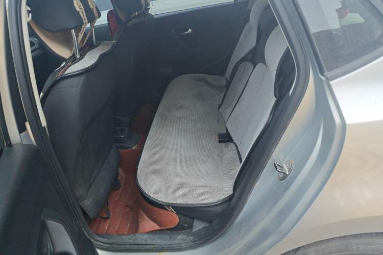 Used Volkswagen Polo 2014 1.4L Manual Fashion Edition Left Rear Seat