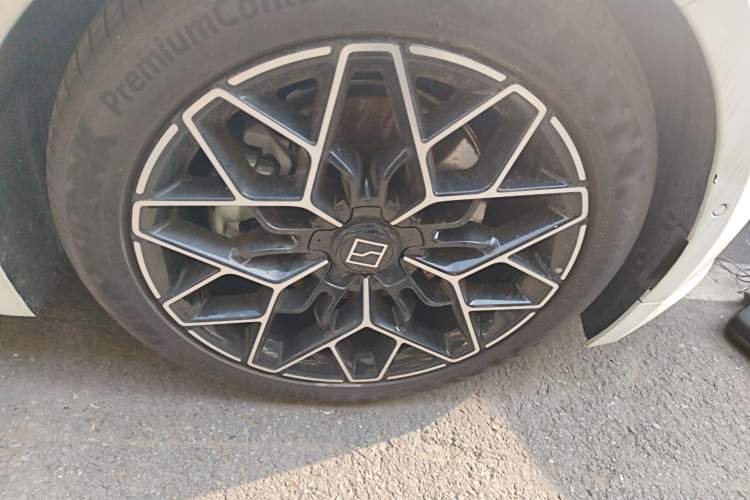 Used Zeekr 001 2024 ME Edition 100 kWh All-Wheel Drive